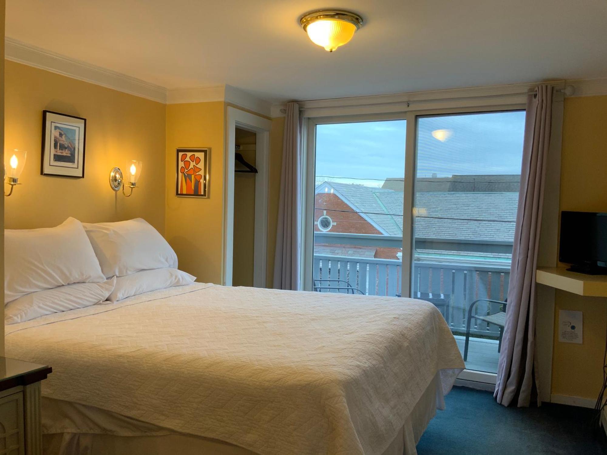 Brasswood Inn Provincetown Exterior photo